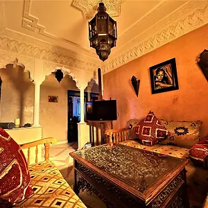 https://villa-l-walida.essaouirahotels.net